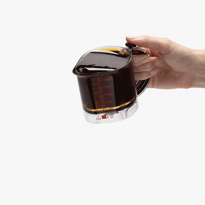 4-in-1 Adjustable Measuring Cup - Planet4Shopping