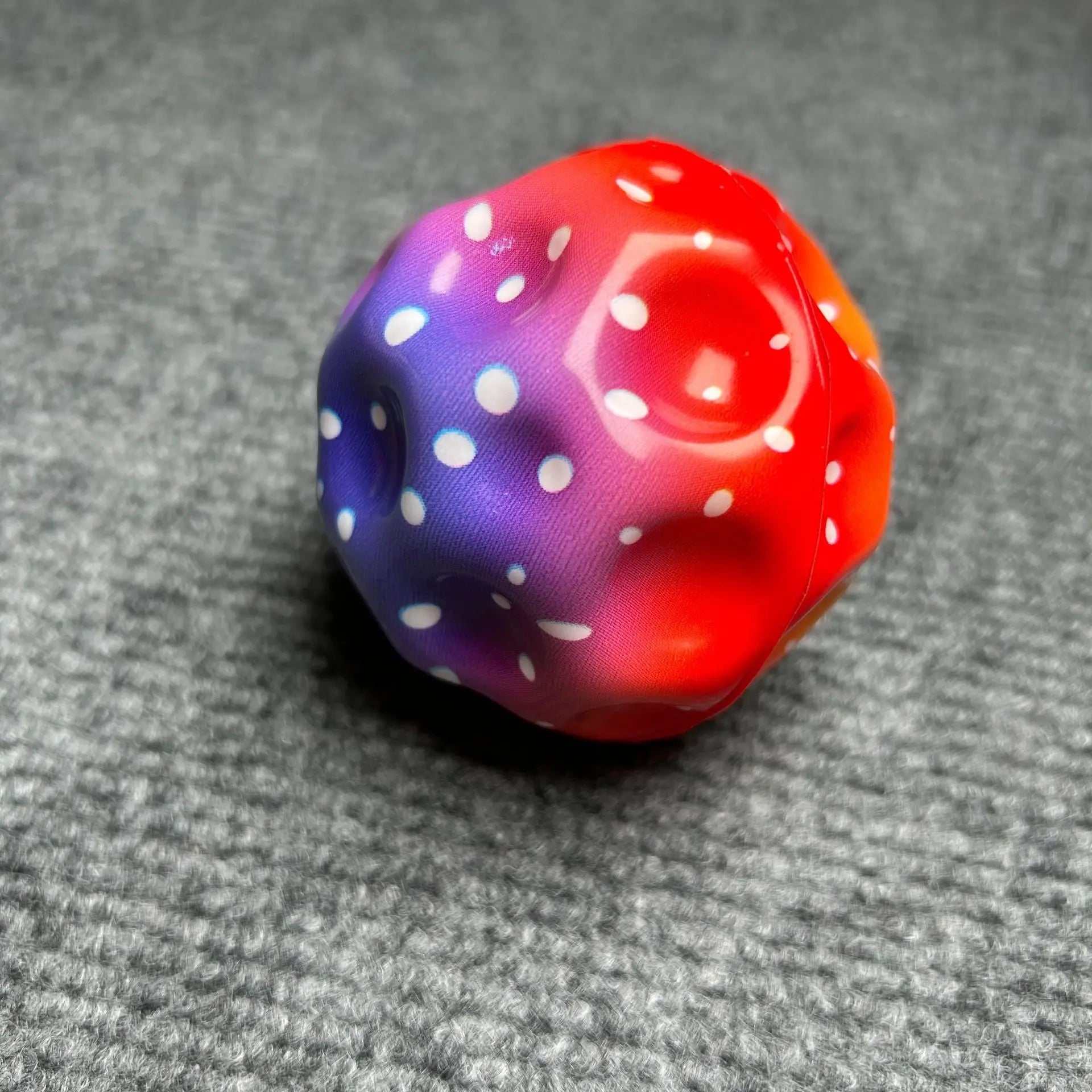 High Bouncing Moon Ball - Planet4Shopping